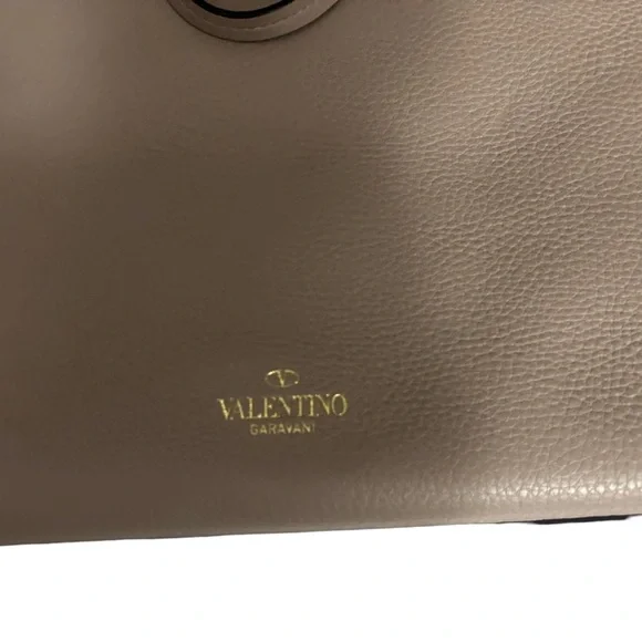 NWT VALENTINO POUDRE EAST WEST SHOPPING TOTE - Picture 7 of 13